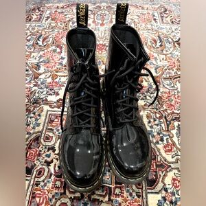 Dr. Martens Women's 1460 Classic Patent Leather black Combat Boots sz 39